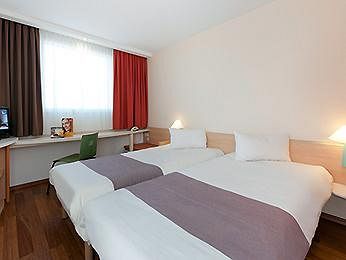Ibis Maine Montparnasse Hotel Parijs